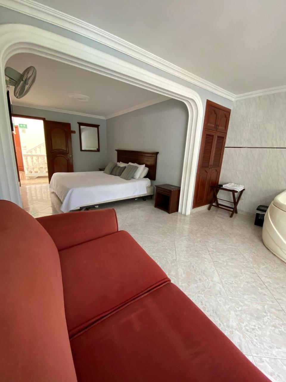 Juan De La Vega Hotel La Vega  Buitenkant foto